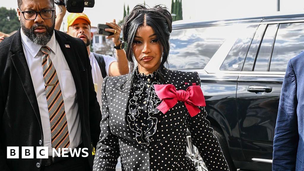 Jury clears Cardi B of assault on security guard in Los Angeles