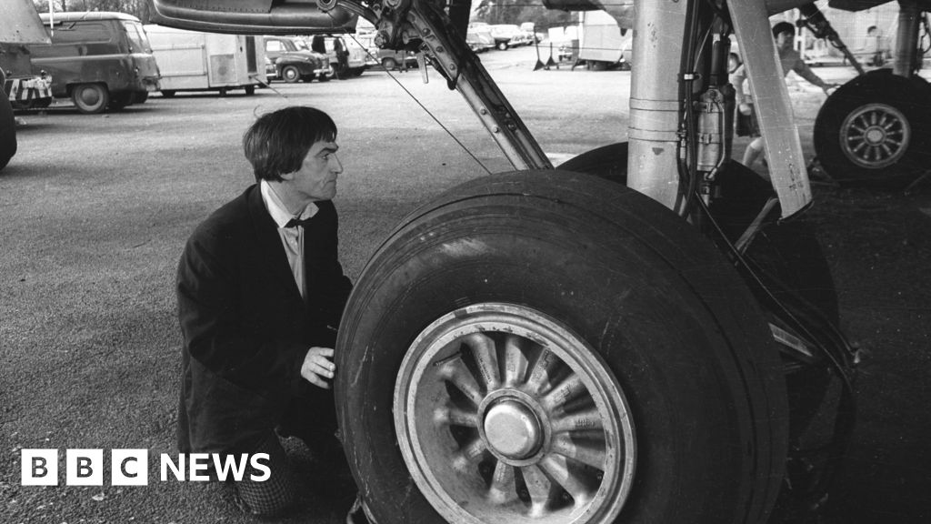 When Doctor Who aliens invaded Gatwick Airport