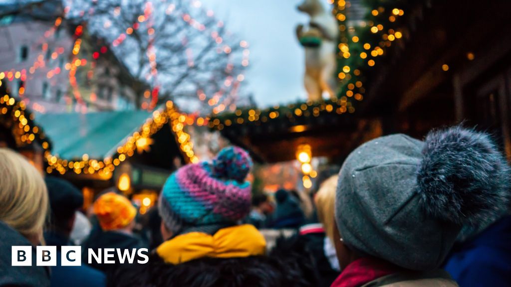 Covid What Are The Rules For Winter Holidays And Going Abroad Bbc News