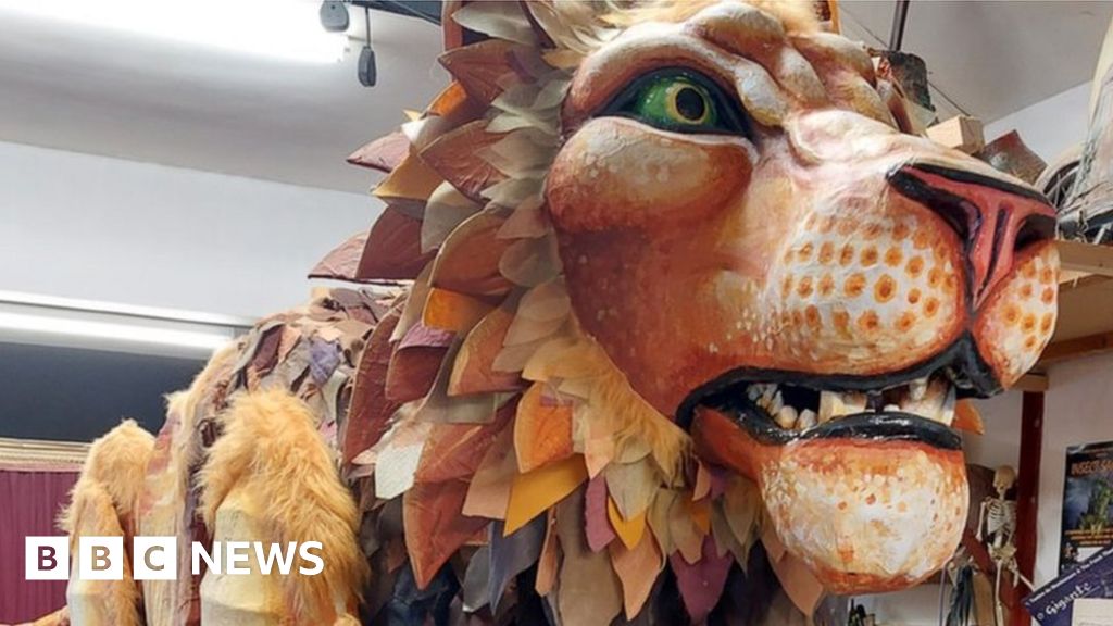Platinum Jubilee: Giant lion puppet to join Herefordshire celebrations 