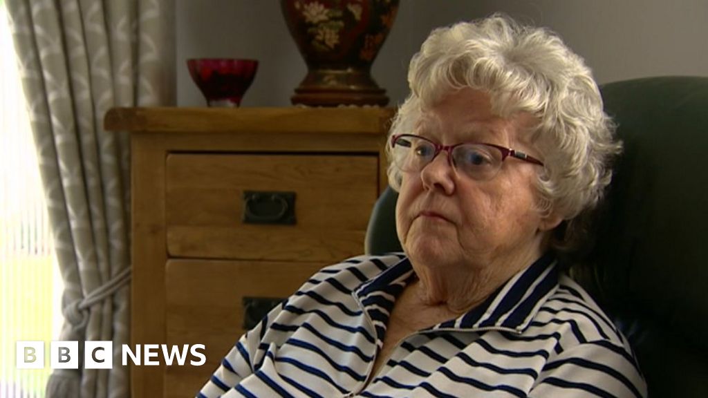 Nhs Payout For Woman After Woeful Spinal Surgery Bbc News 