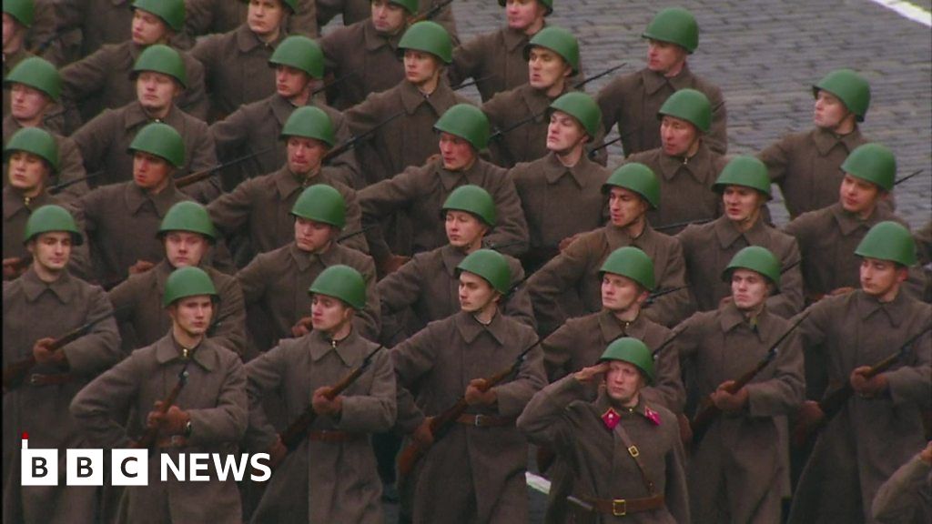 Russia Re-enacts Historic WW2 Parade In Moscow