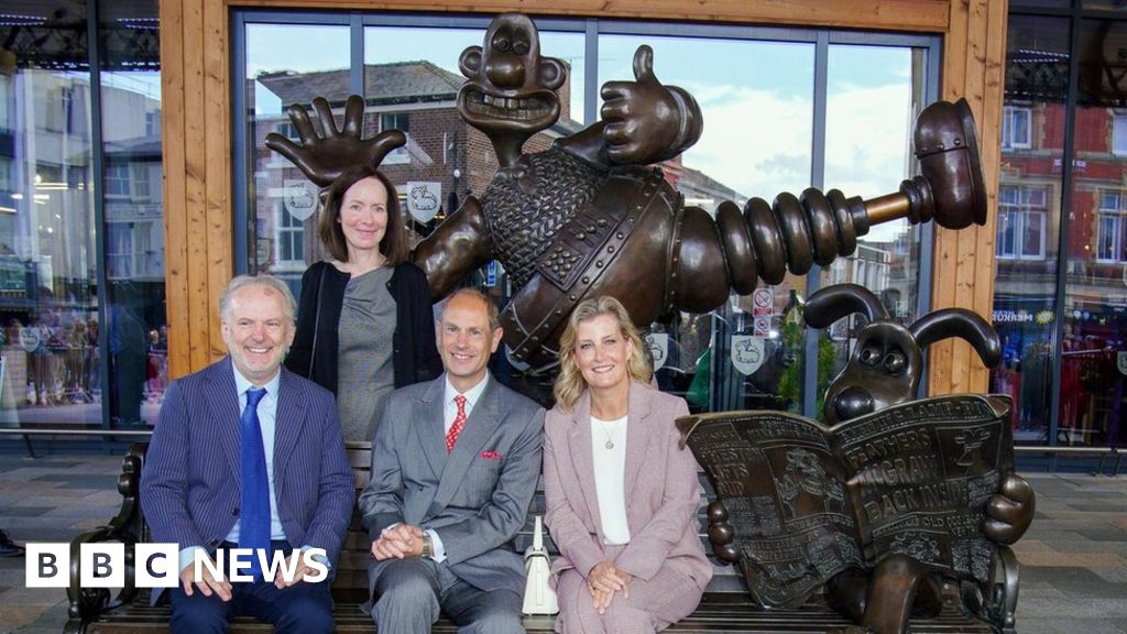 Preston Royal visit marks city's 20th anniversary