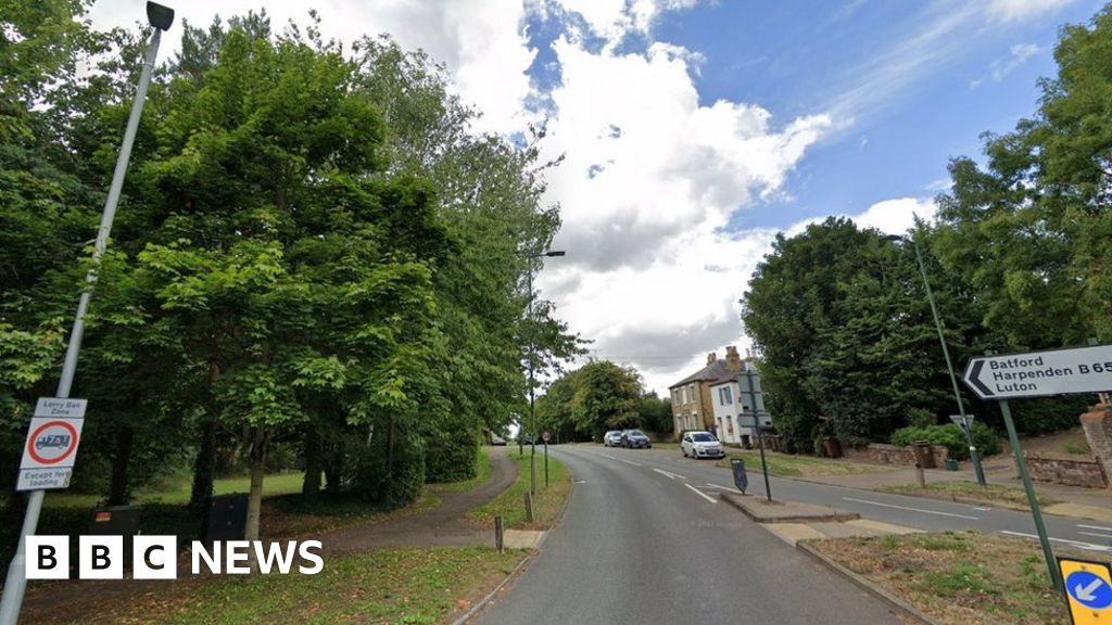 Man rescued in Wheathampstead house fire dies BBC News