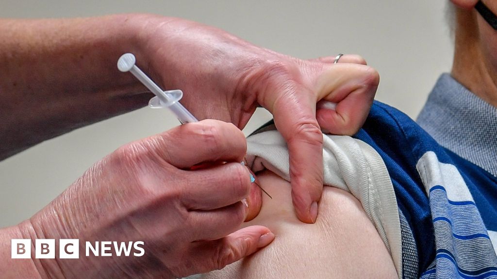 Covid: Oxford vaccine rollout begins in Cornwall