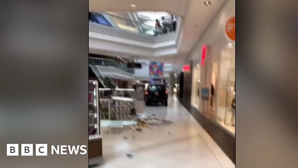 Woodfield Mall Driver in custody after driving through mall BBC News