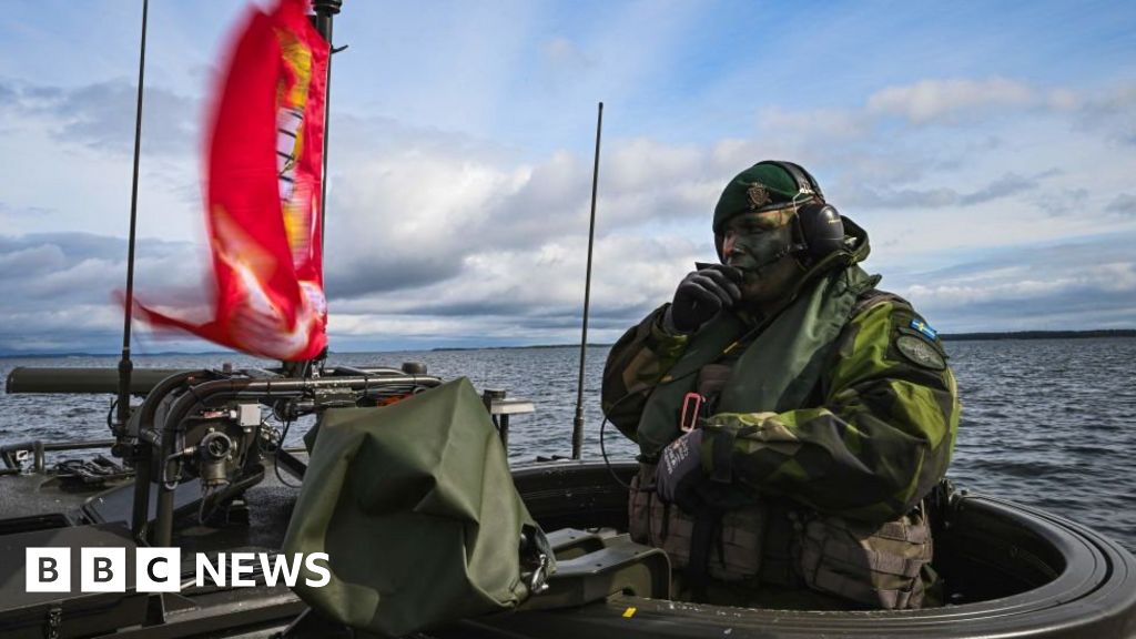 Шведска аларма след военното предупреждение на началниците на отбраната