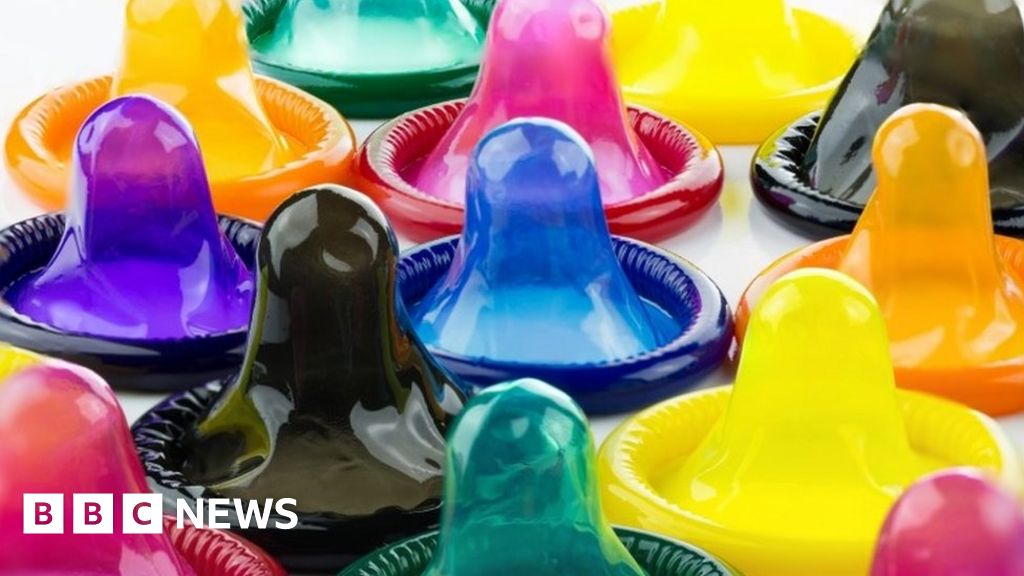 Utah condom campaign halted over racy packaging - BBC News