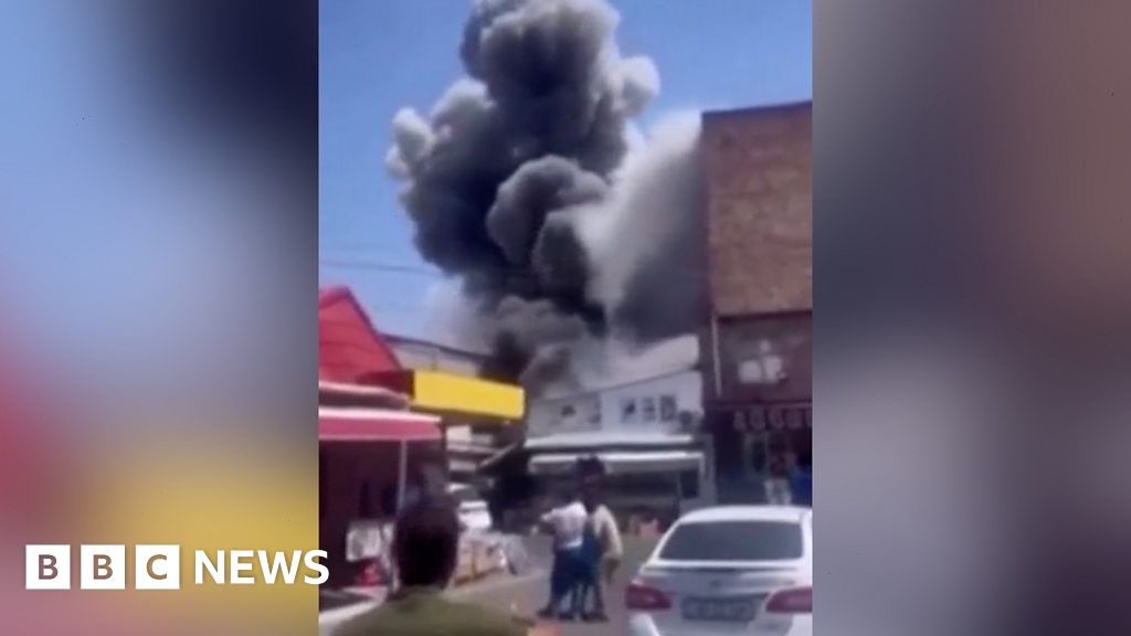 Moment explosion rocks shopping centre in Armenia