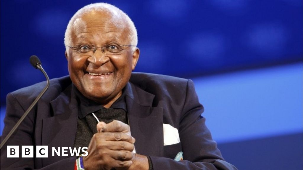Desmond Tutu: Queen leads UK tributes to archbishop thumbnail