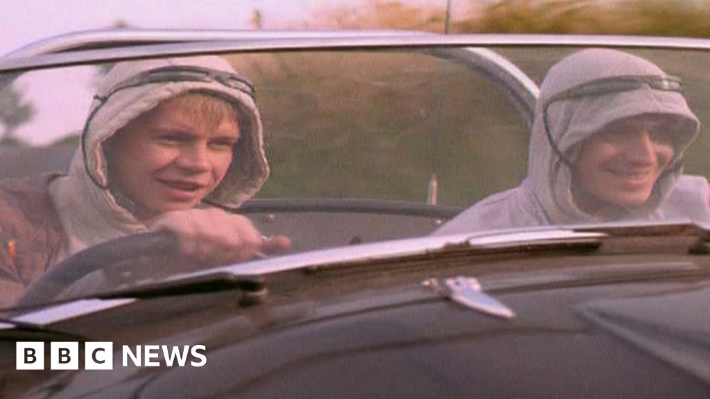 Twin Town 20year anniversary screening 'emotional' BBC News