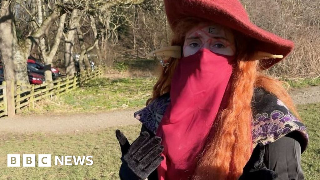 How Live Action Role Play In Middlesbrough Helps People Bbc News 6813