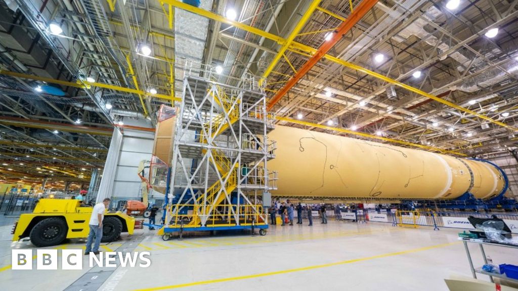 SLS: Nasa's giant 'Moon rocket' takes shape