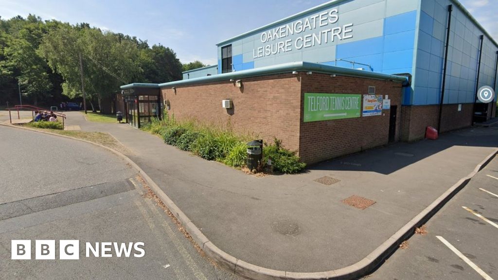 Oakengates swimming pool to close for 10 months BBC News