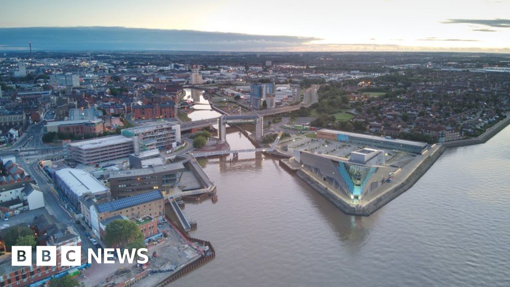 Hull receives £20m Levelling Up investment for green industries