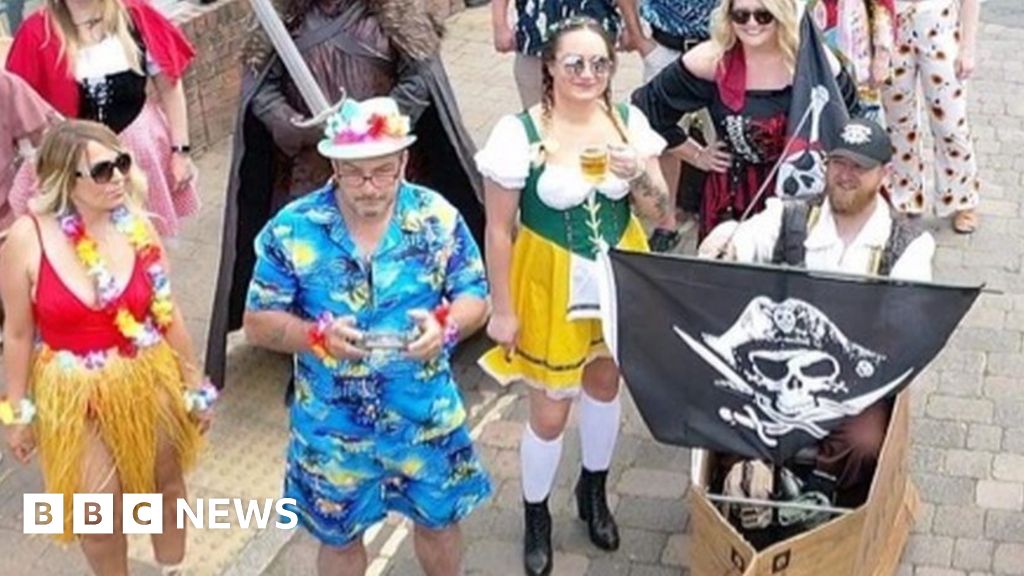 Covid event inspires UptonuponSevern fancy dress festival