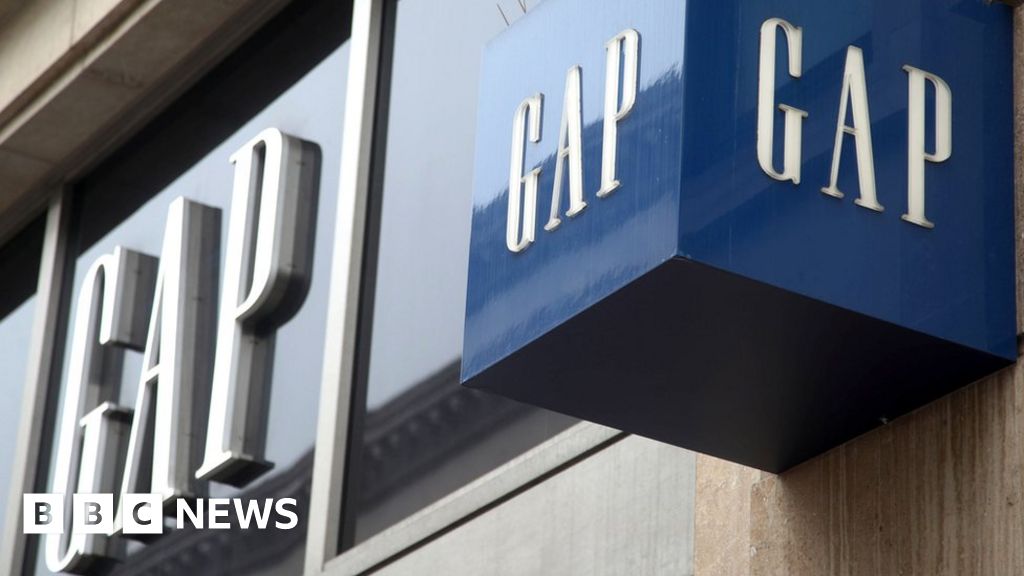 Gap to close all 81 stores in UK and Ireland