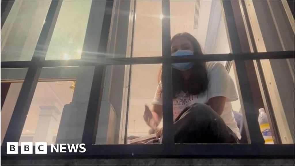 BBC interview with Columbia protester shut down by police