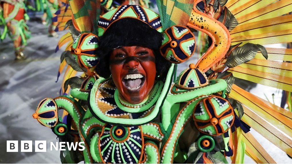 Brazil: Rio de Janeiro Carnival brings Amazon rainforest to the streets