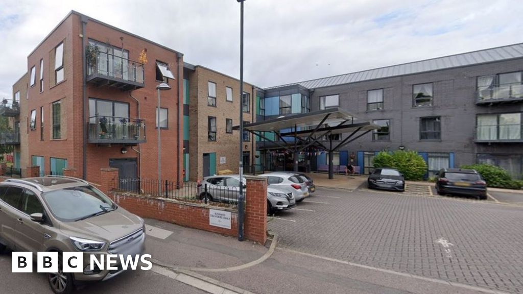 Derby care resident 'slept in armchair for two months' BBC News