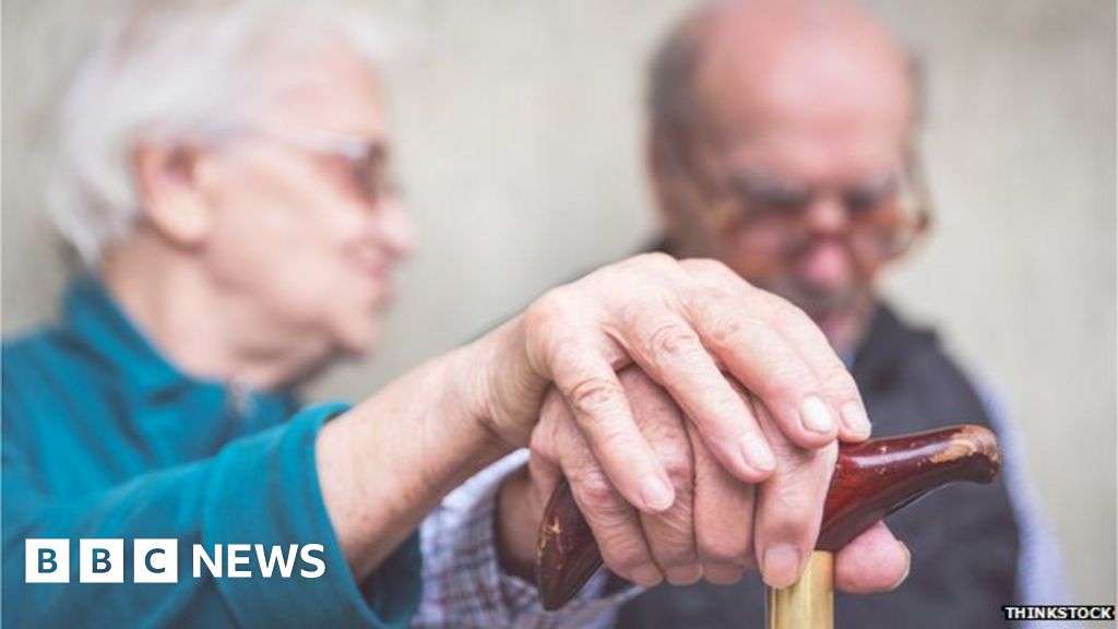 dementia-rates-show-signs-of-falling-bbc-news