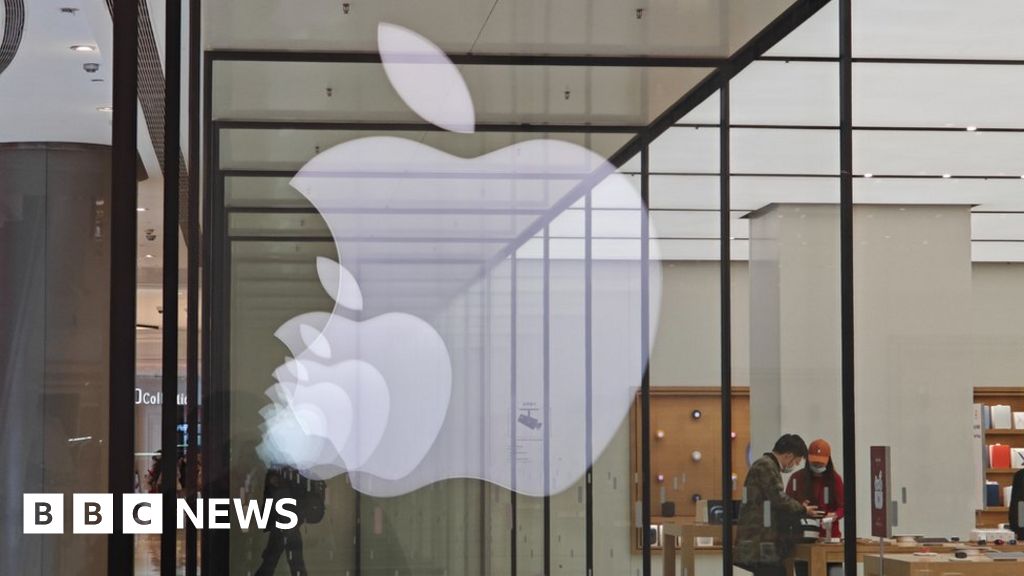Apple unplugs self-driving electrical automotive challenge, stories say – BBC