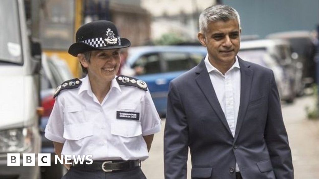 London Mayor: Budget Cuts To Blame For Knife Crime