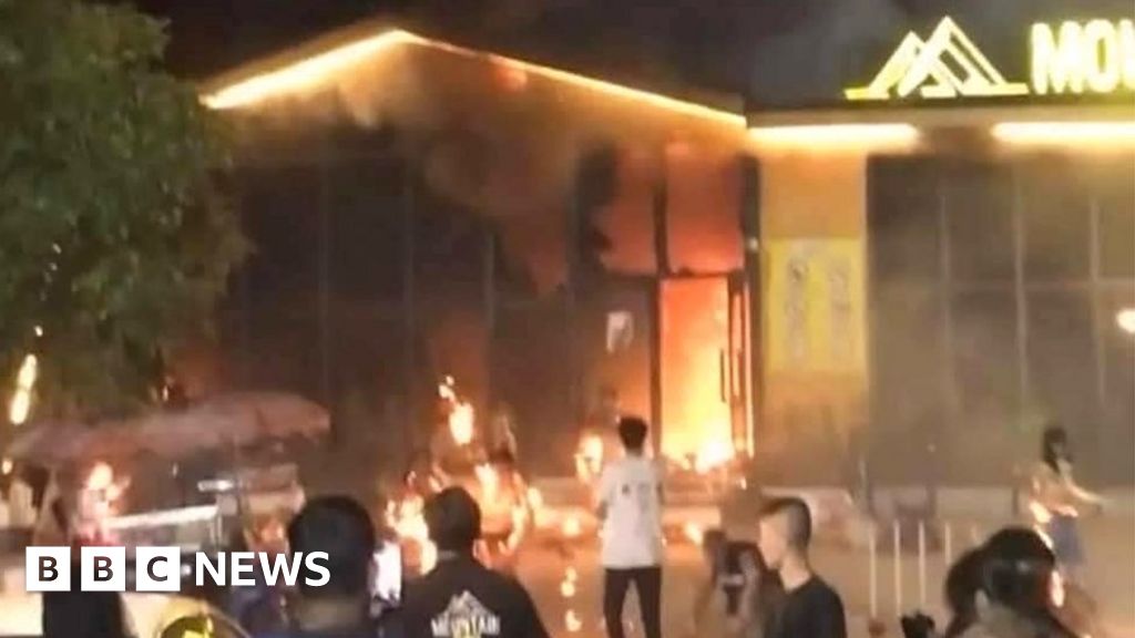 Thailand nightclub fire kills at least 13 and injures dozens
