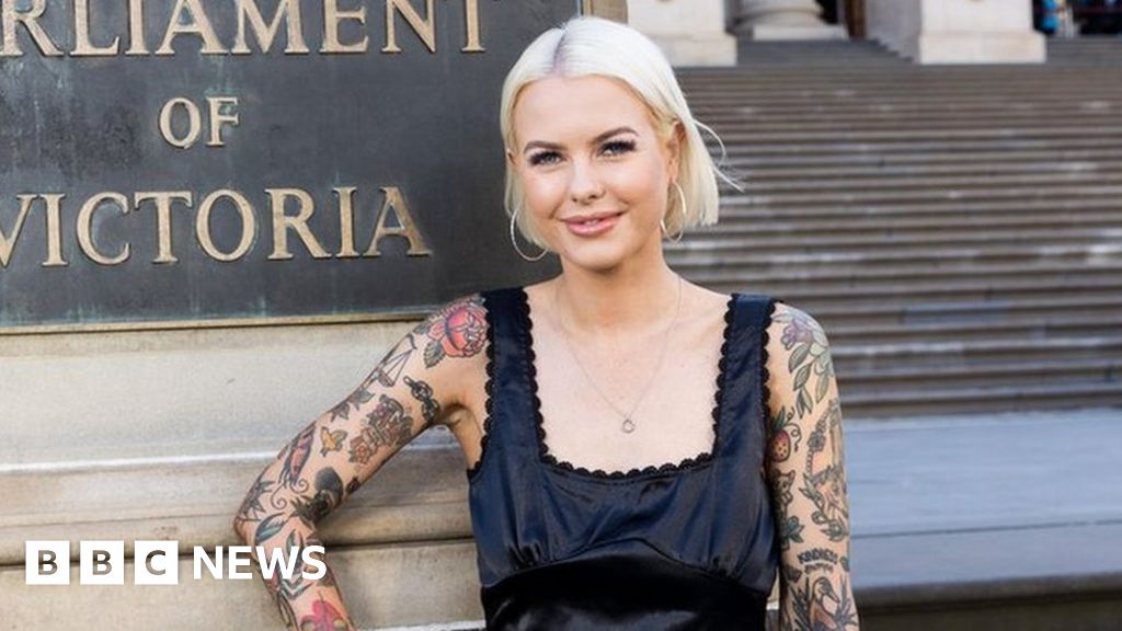 Georgie Purcell: Australian MP says Nine News edited her body and outfit