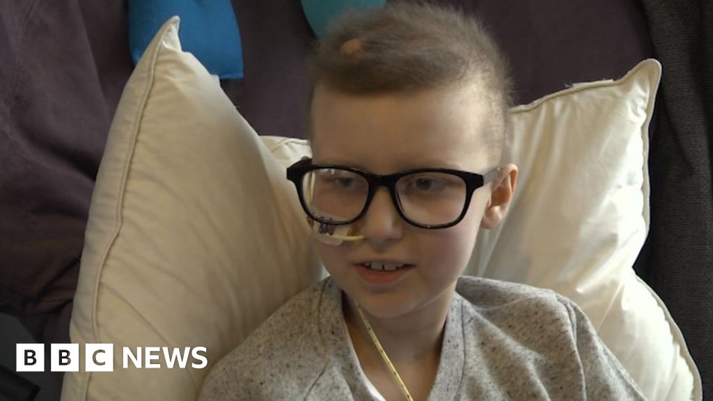 Brain Tumour Girl Raises £35000 For New Research Bbc News
