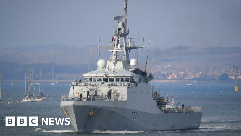 Обединеното кралство се готви да изпрати военен кораб в Гвиана