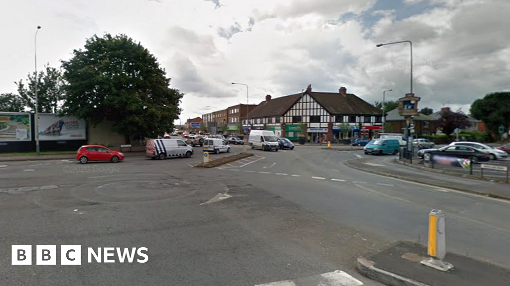 Swindon 'too ambitious' in taking on road projects