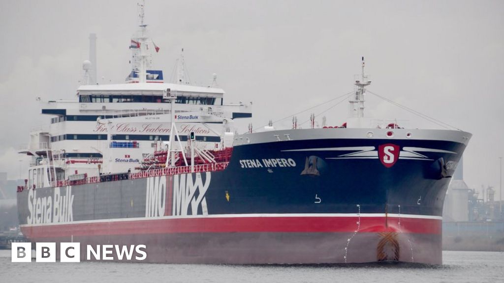 Tanker seizure: Jeremy Hunt warns Iran against choosing 'dangerous path'