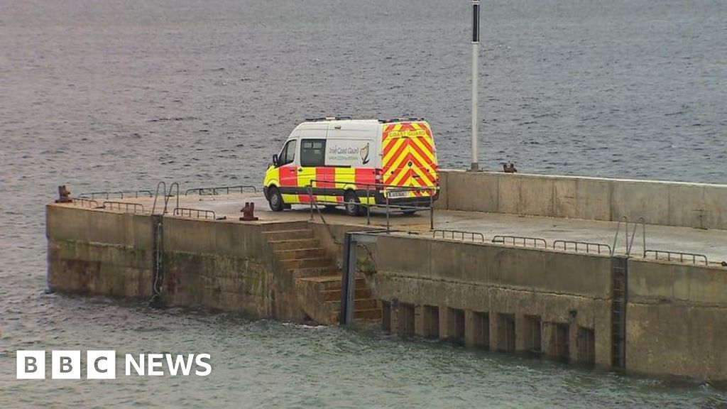 Donegal Kayak found in searches for man missing off coast