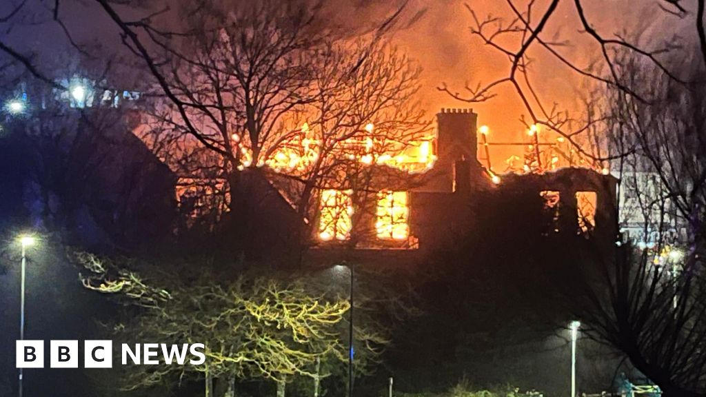 Llangefni: Arrests after fire ravages ex-Anglesey council HQ 