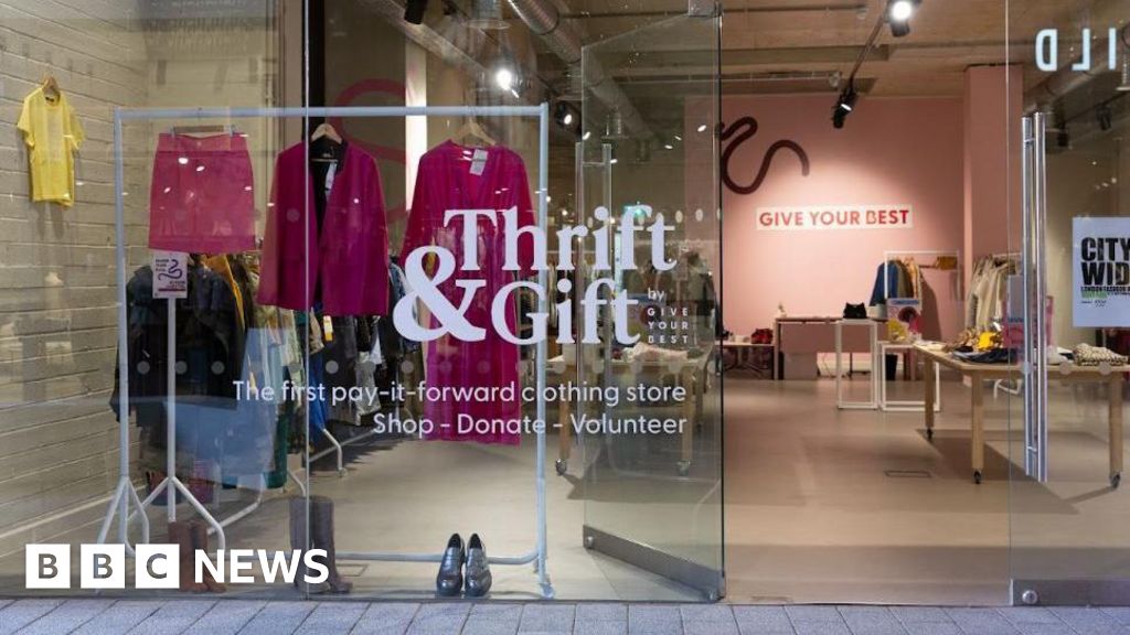 The ‘pay it forward’ store where shoppers get free clothes