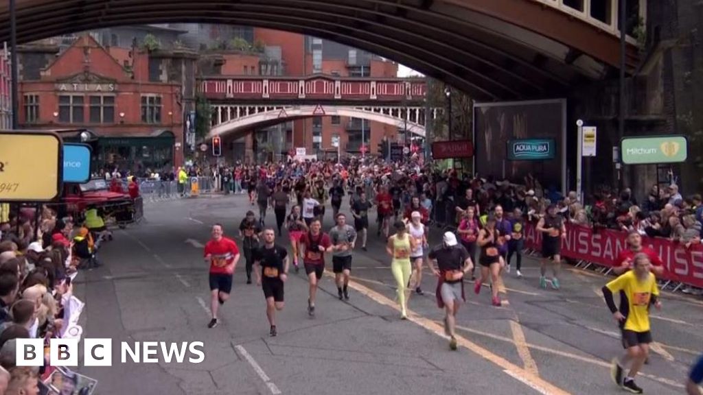 Man, 40, dies during Great Manchester Run