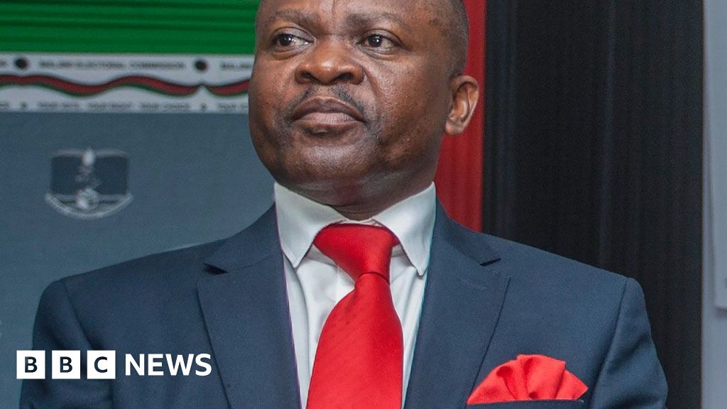 Top comedian sworn in as Malawi's vice-president