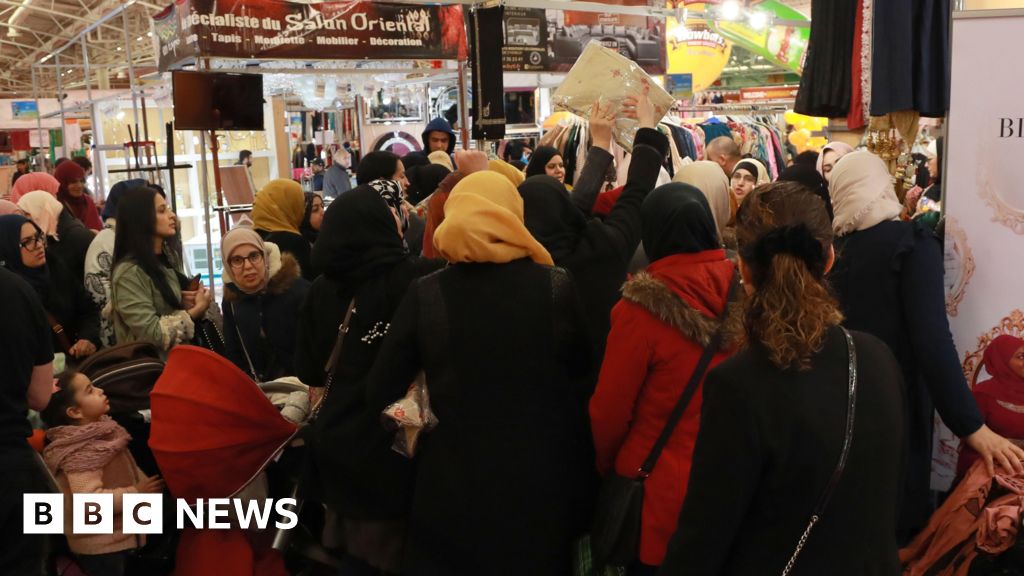 France bans Muslim gathering citing risk to participants