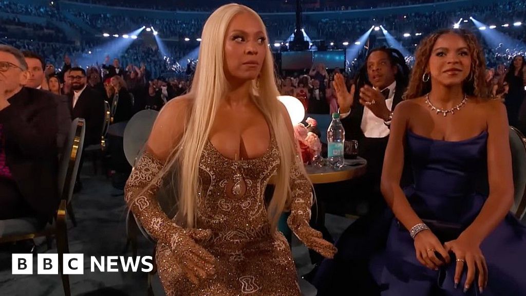2025 in Review: From Beyoncé's Grammy Shock to Labubu Mania