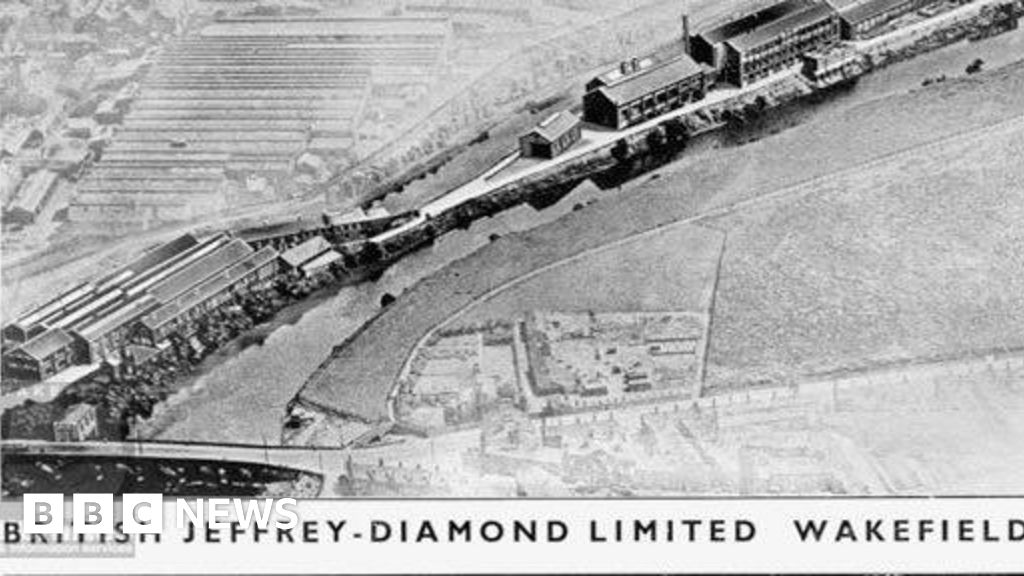 bbc.co.uk - Tony Gardner - Plaque to mark former Wakefield firm's long history