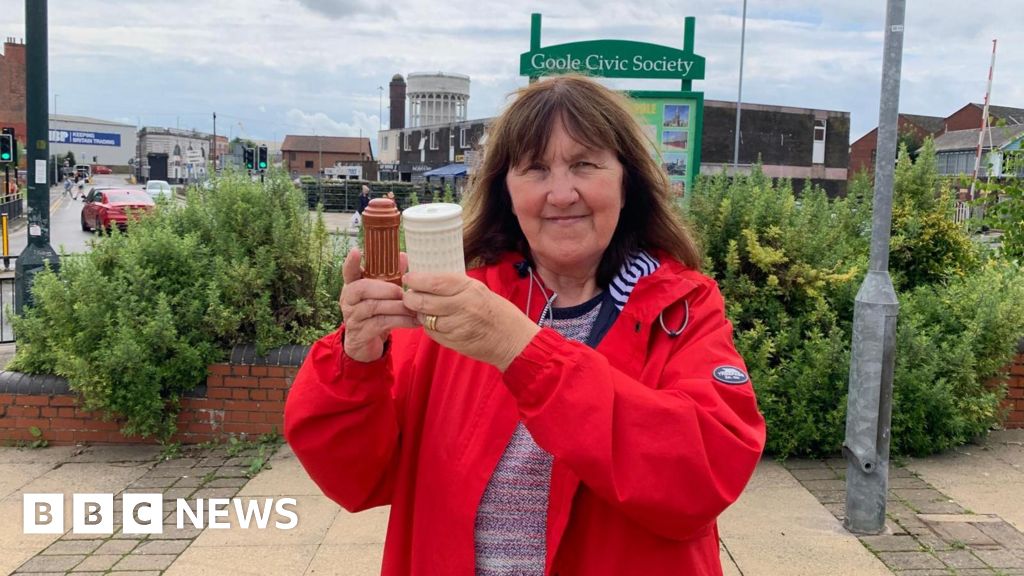 Goole 'salt and pepper' water tower pots for town anniversary