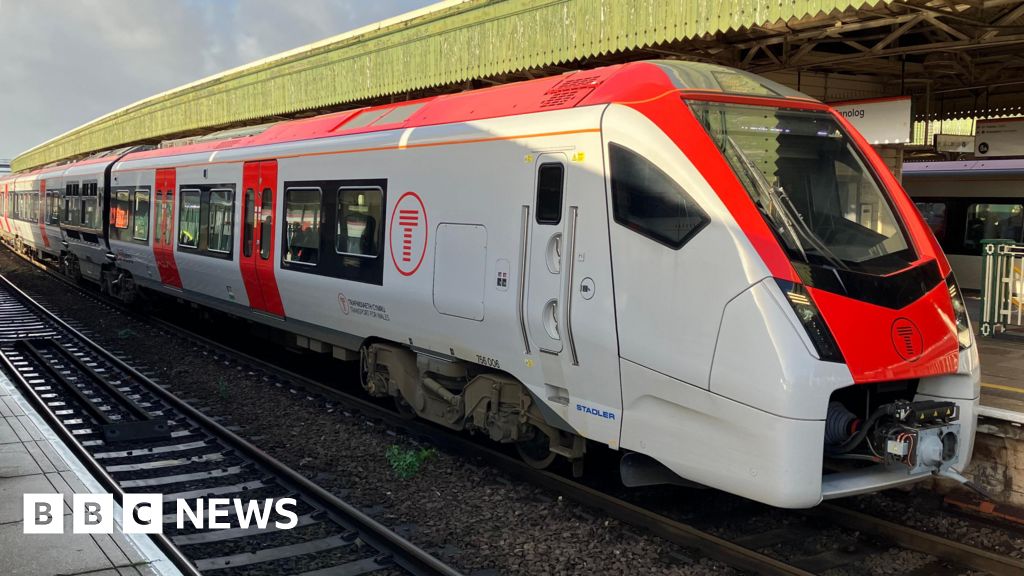 New train stations part of £14bn UK government rail funding promise