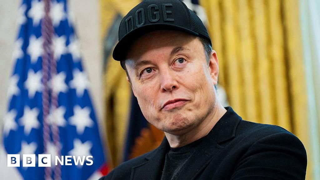 Apple rejects Musk's App Store bias claims