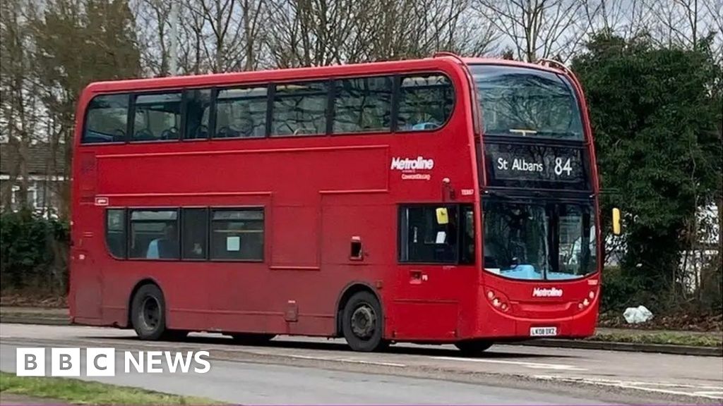 Hertfordshire bus pilot ‘could save routes and improve timing’