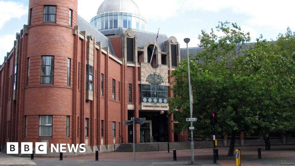 bbc.co.uk - David McKenna - Driver jailed over fatal M62 crash was scrolling in music app