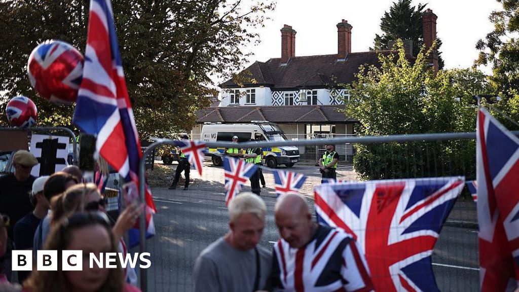 Most councils with asylum seeker hotels under Labour control