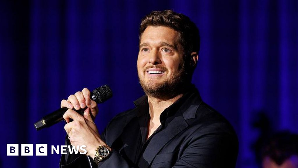 'I call them Bublé-bies' - Singer jokes population doubles after his gigs