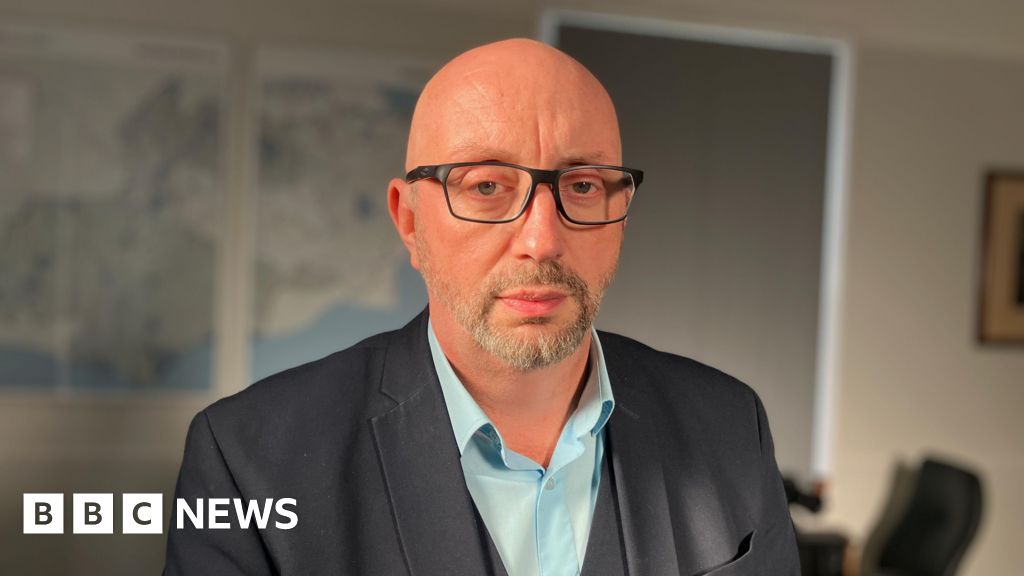 South East Water boss quits after supply failures