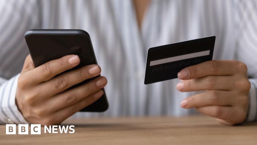 Seven Hertfordshire Residents Scammed Over £200k in Job Fraud